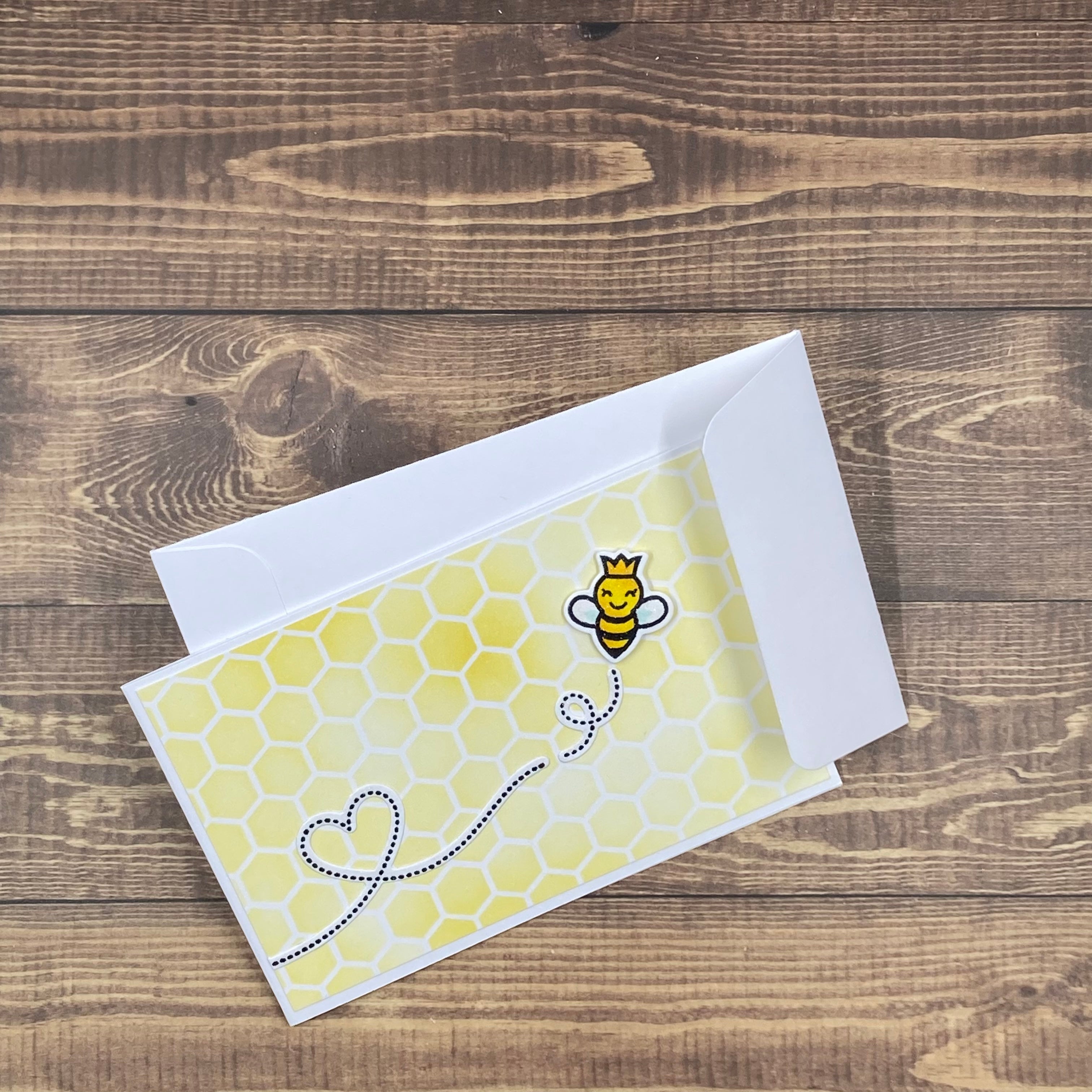 Queen Bee on the move - Handmade Card